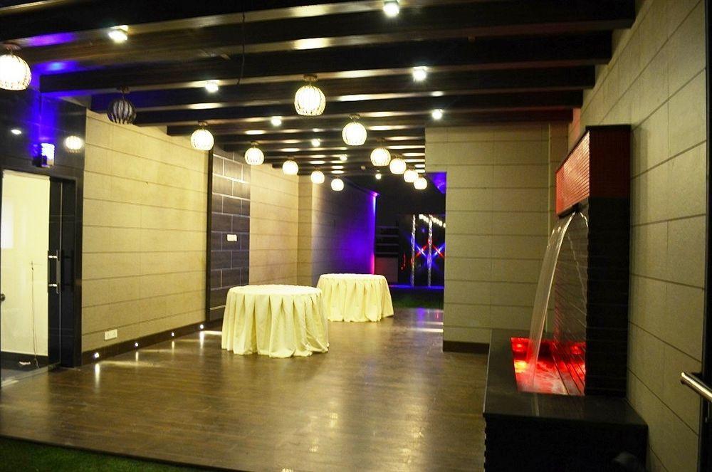 Hotel Metro View Delhi  Exterior foto